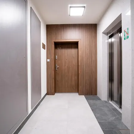 Walerego Slawka Cosy By Bookinghost *